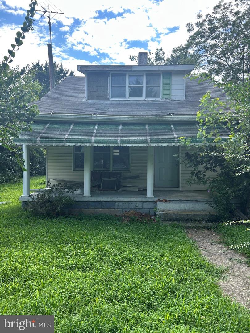 5850 Richardson Rd — photo