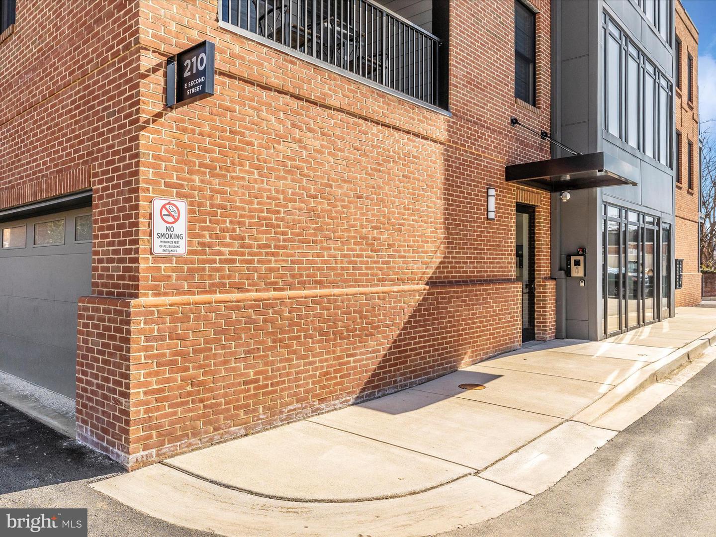 210 E Second St #401 — photo