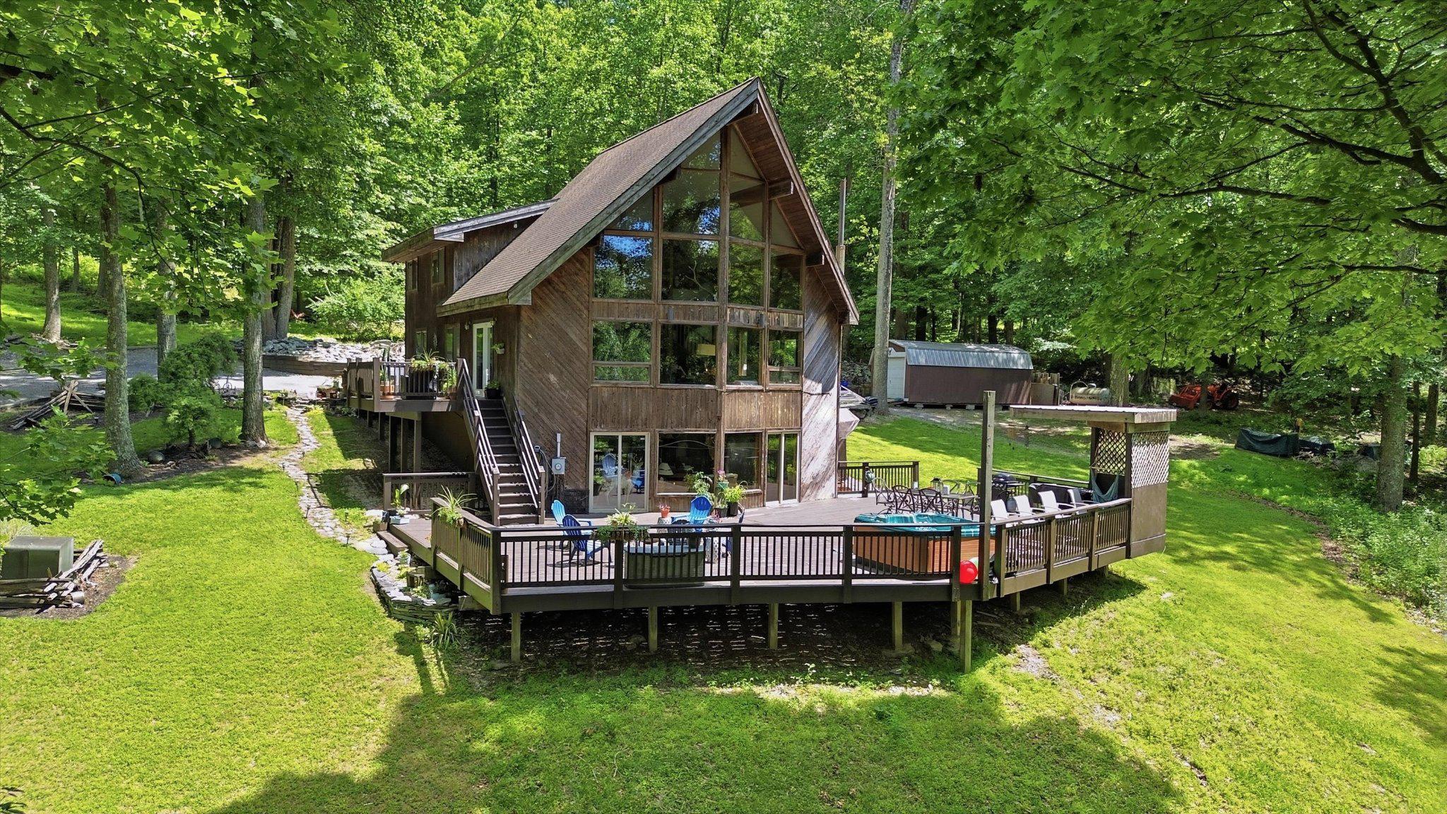 8939 Hawbottom Rd — photo