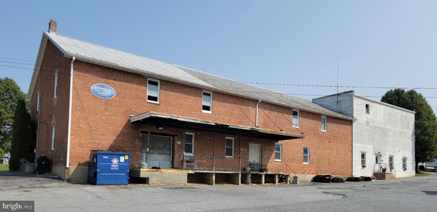 106 N Church Street — photo