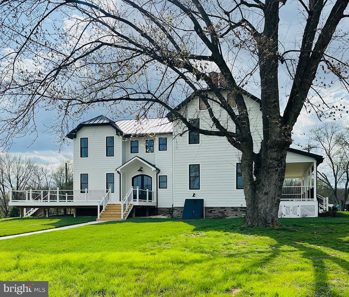 1411 Jefferson Pike — photo