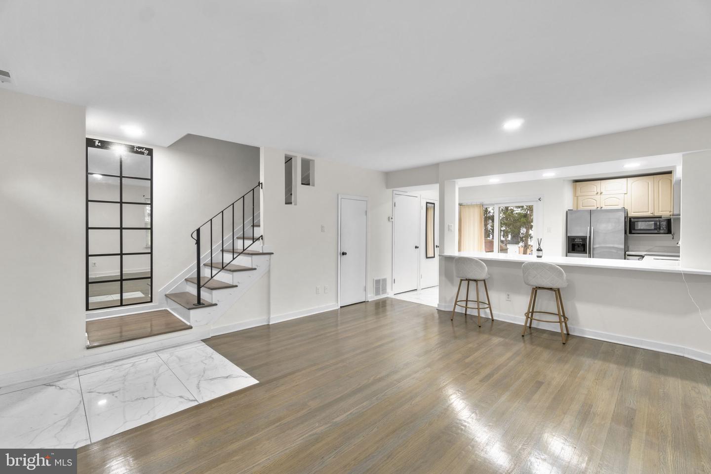 12 Coats Bridge Pl #2F — photo