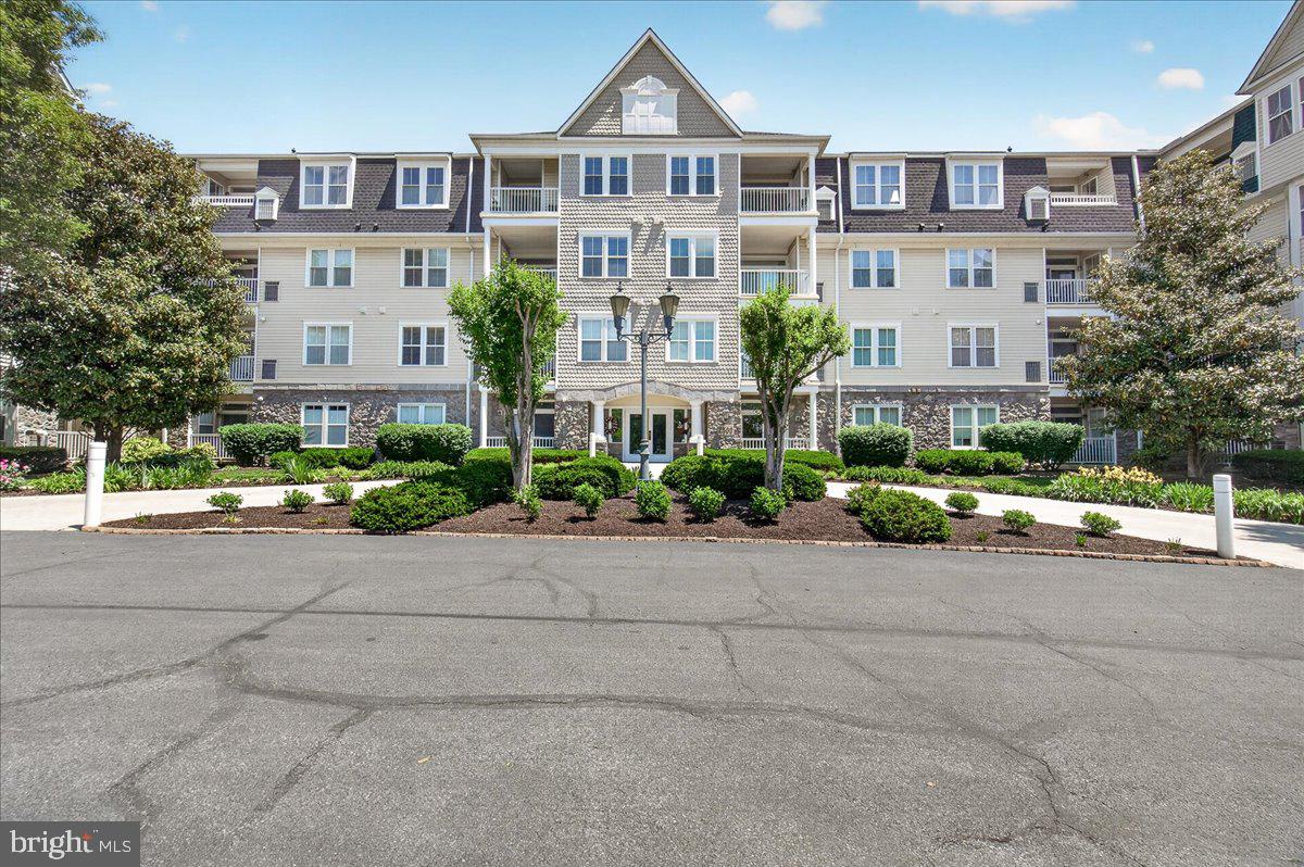 2500 Waterside Dr #103 — photo
