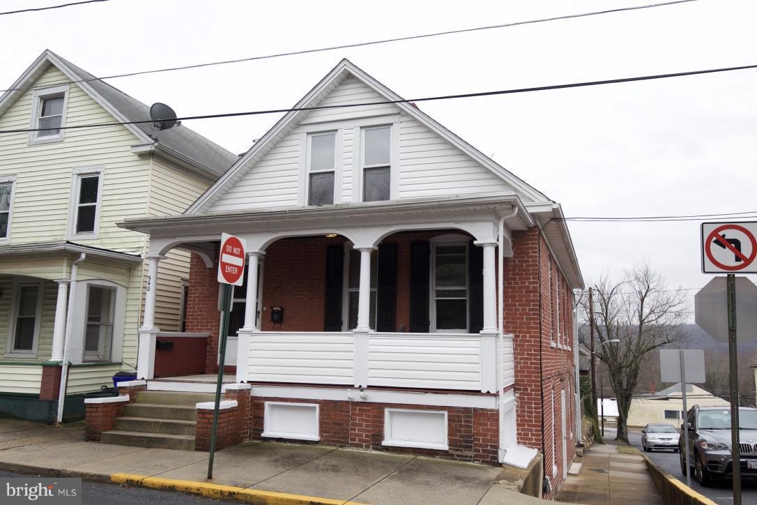 540 Brunswick St #B — photo