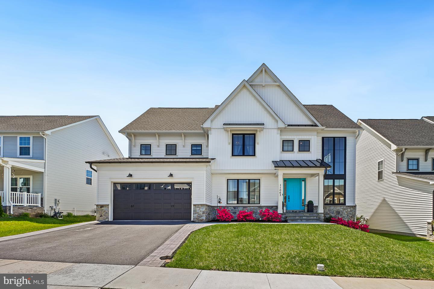11063 Emerald Crown Dr — photo