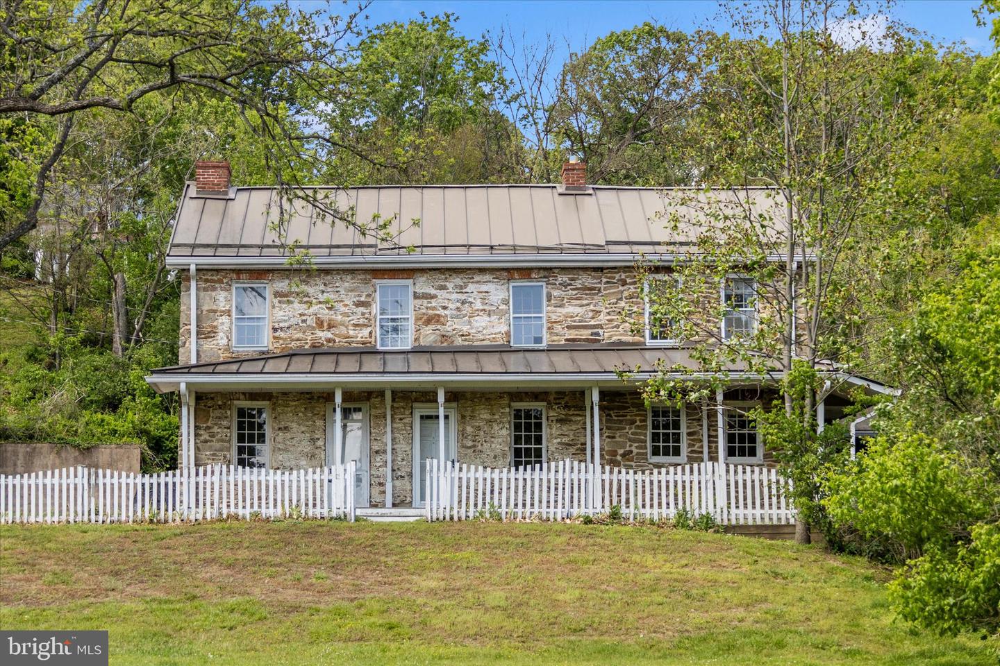 2301 Mount Ephraim Rd — photo