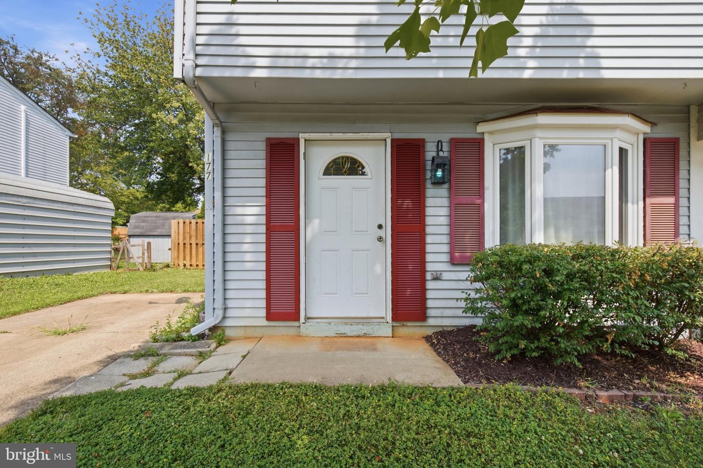 177 Stonegate Dr — photo