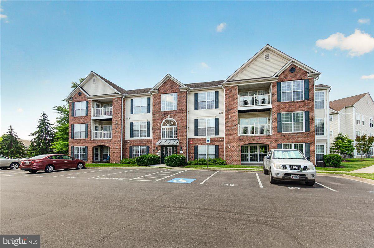 593 Cawley Dr #3 3B — photo