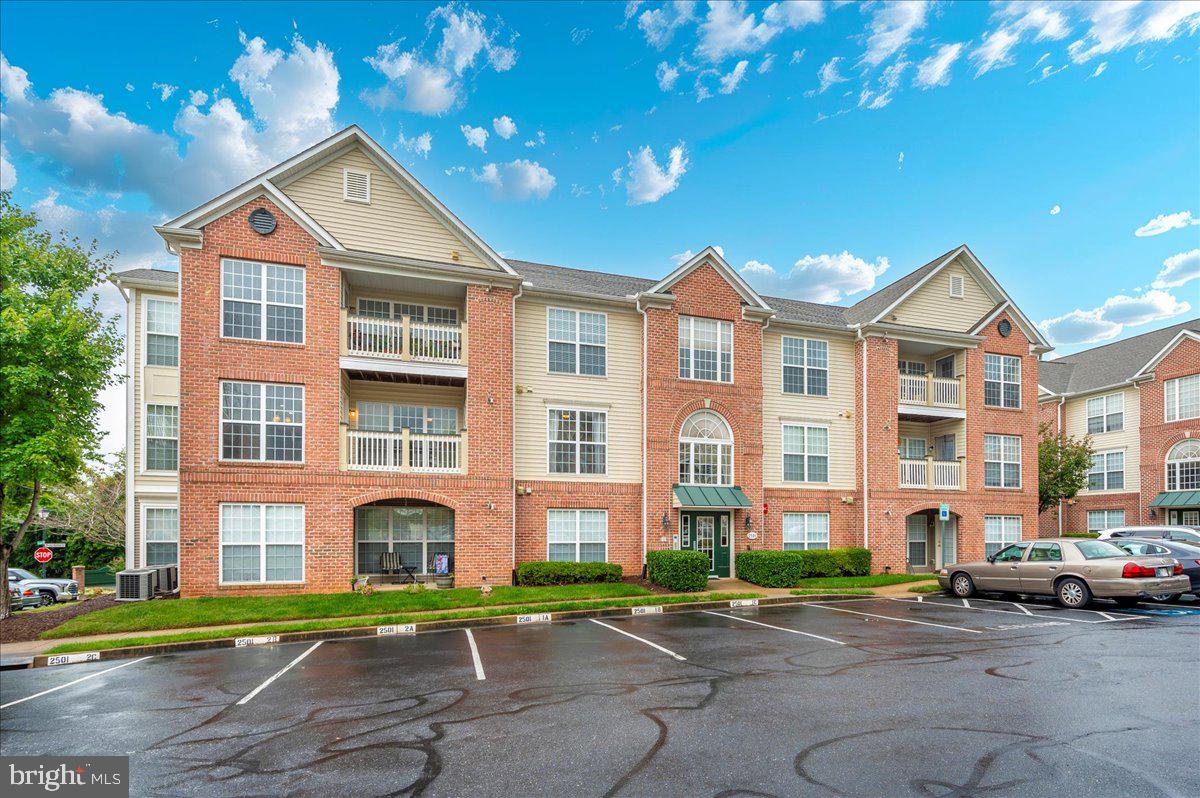 2501 Hemingway Dr #2a — photo