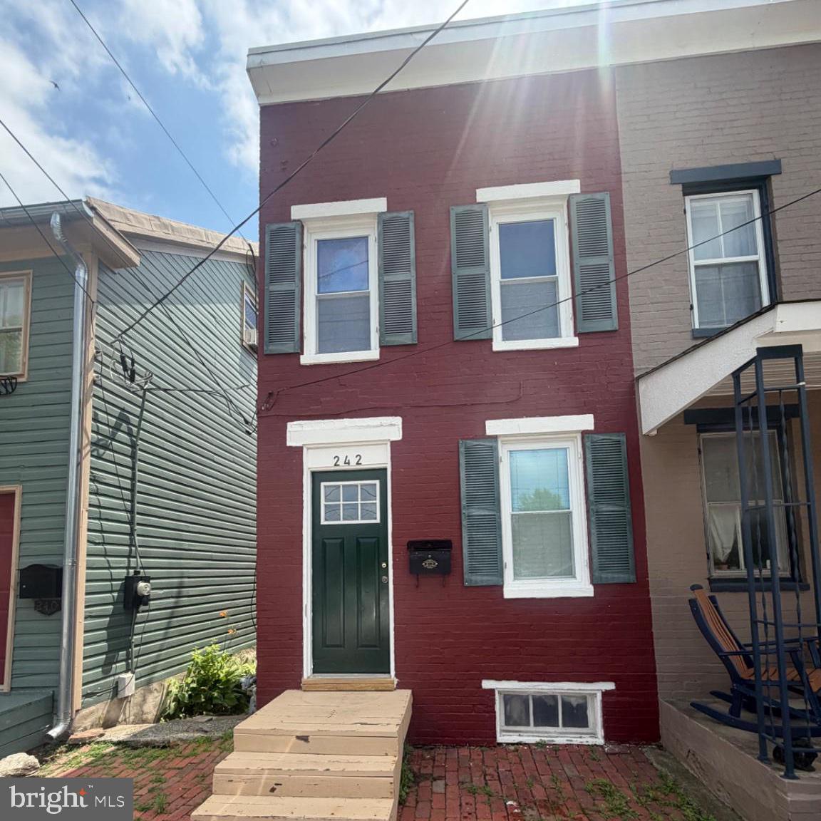 242 S Carroll St — photo