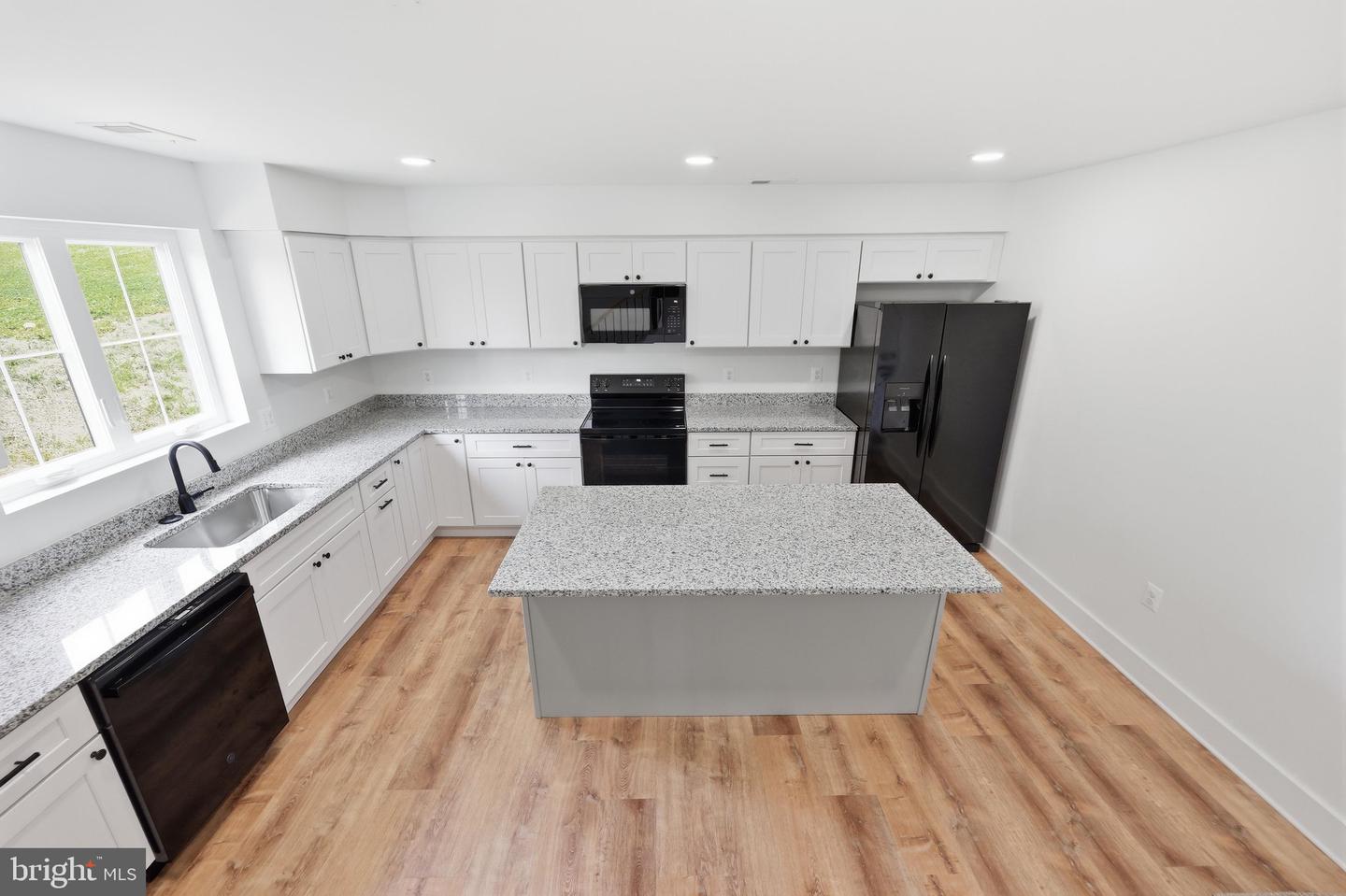 11523 Handboard Road, Union Bridge, MD 21791 — photo 2
