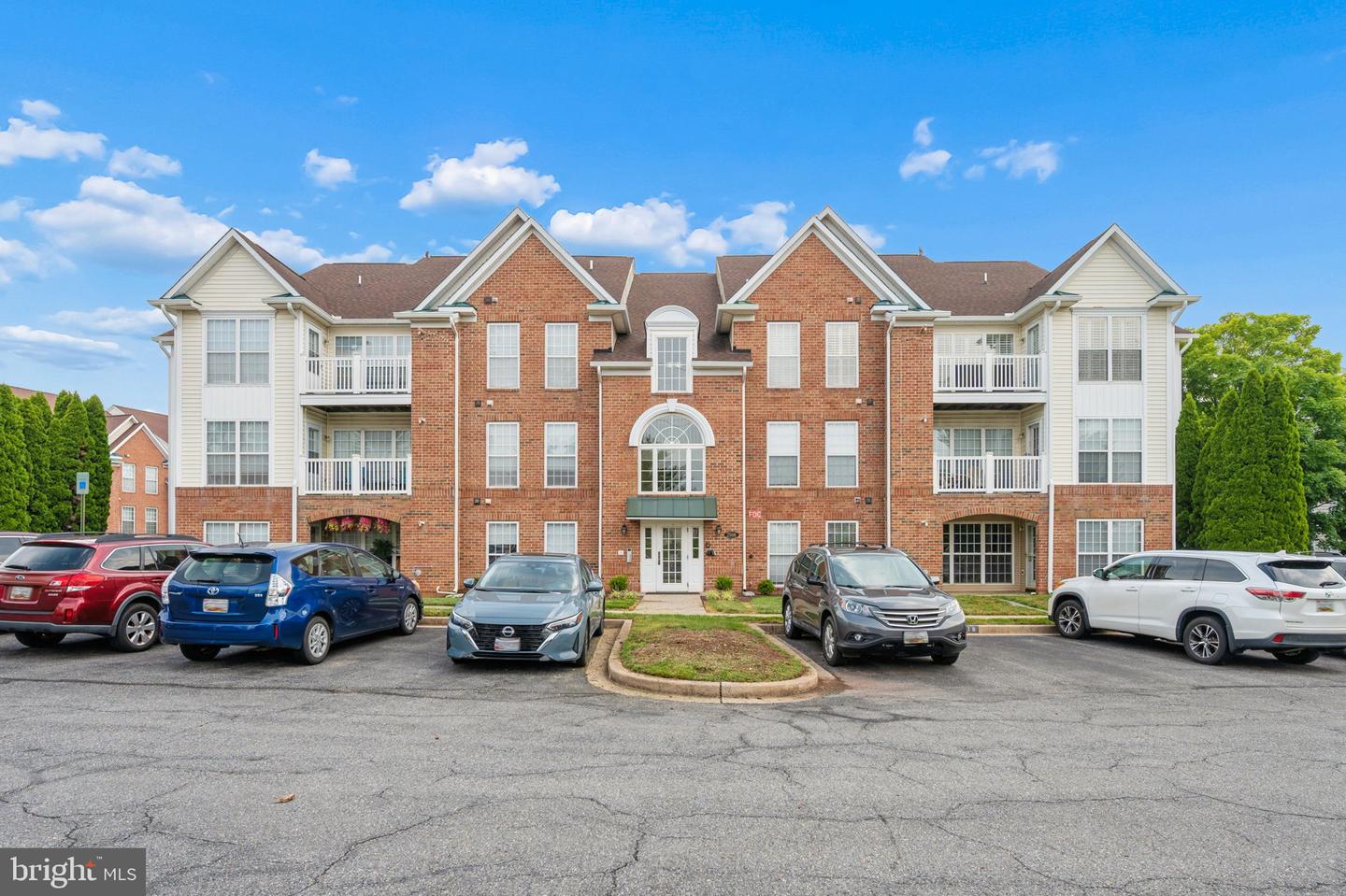 2506 Coach House Way #3C — photo