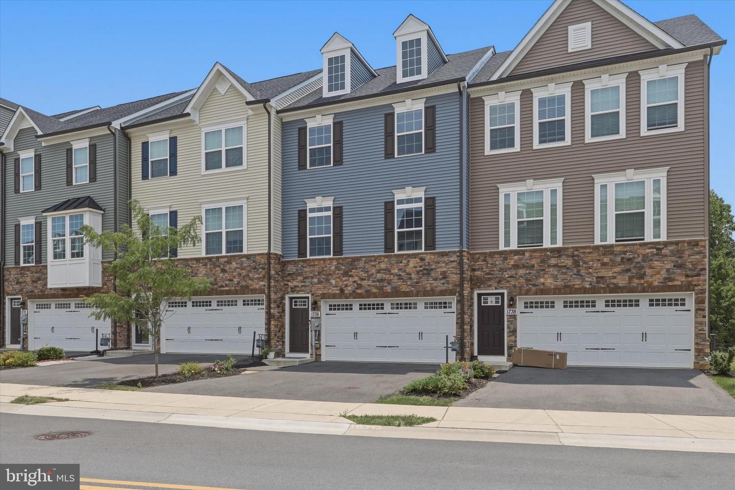 1736 Atlas Dr — photo