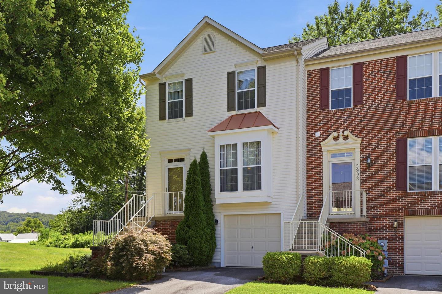3901 Manheim Pl — photo