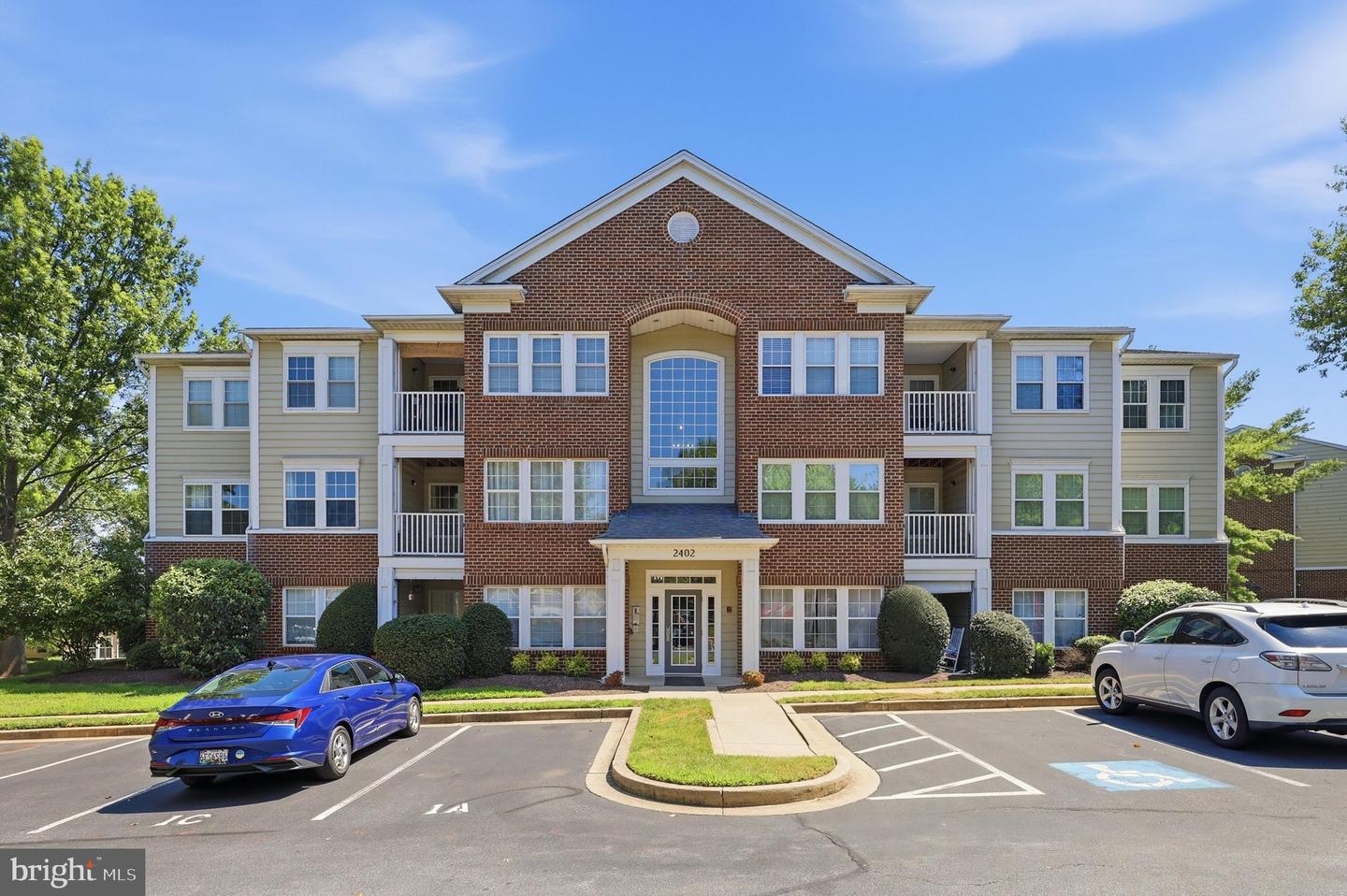 2402 Ellsworth Way #2a — photo
