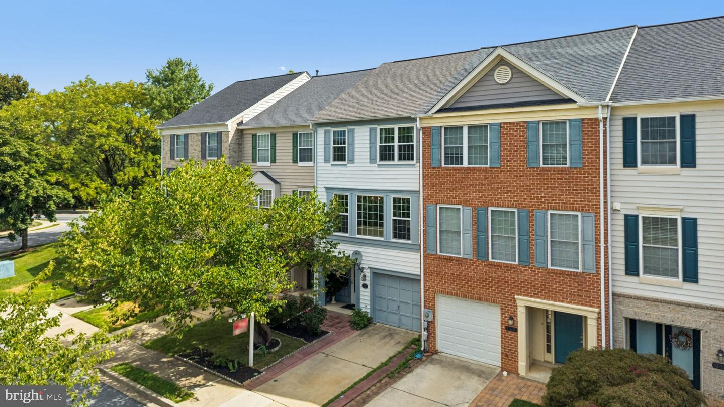 122 Long Acre Ct — photo