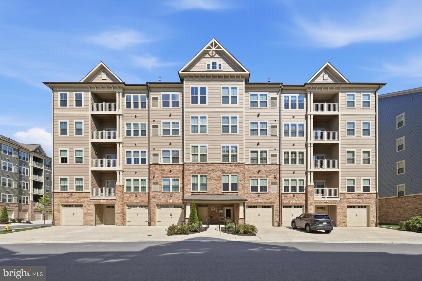3510 Starlight St #401 — photo