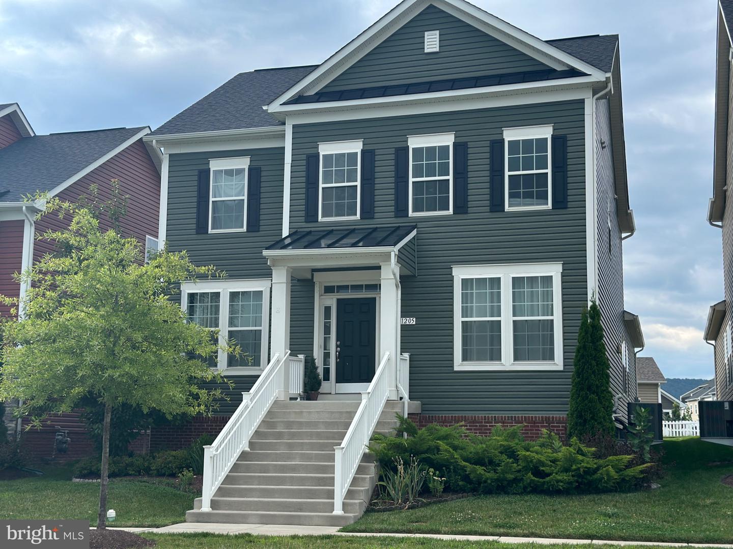 1205 Potomac View Pkwy — photo
