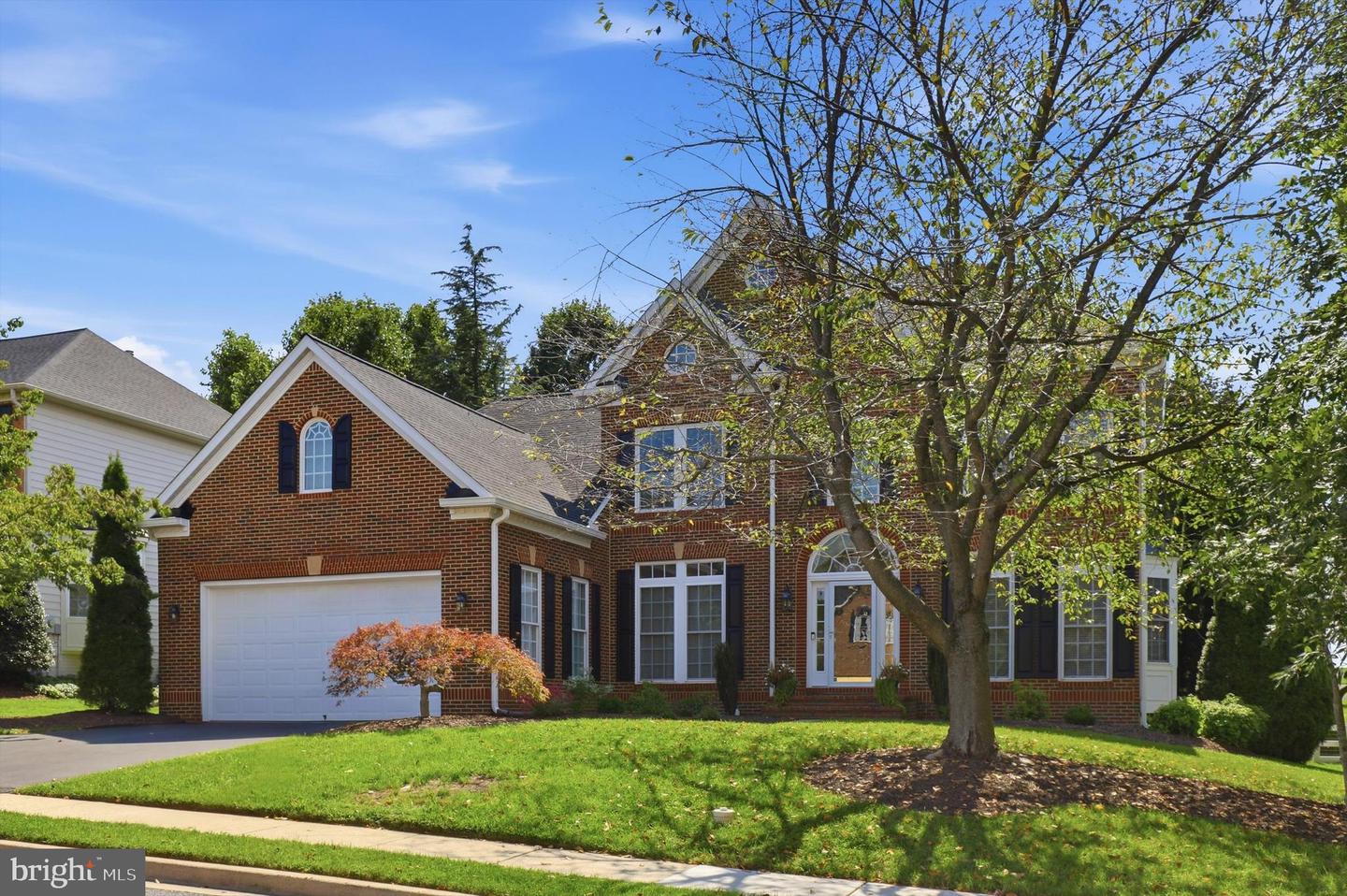411 Glenbrook Dr — photo
