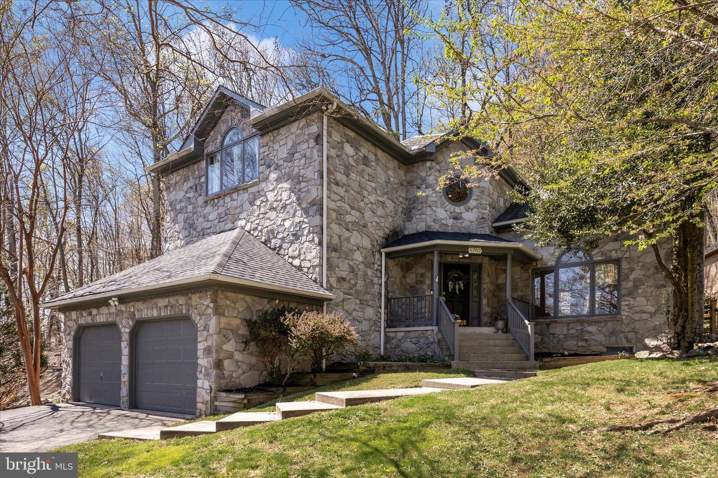 6702 Ilex Ct — photo
