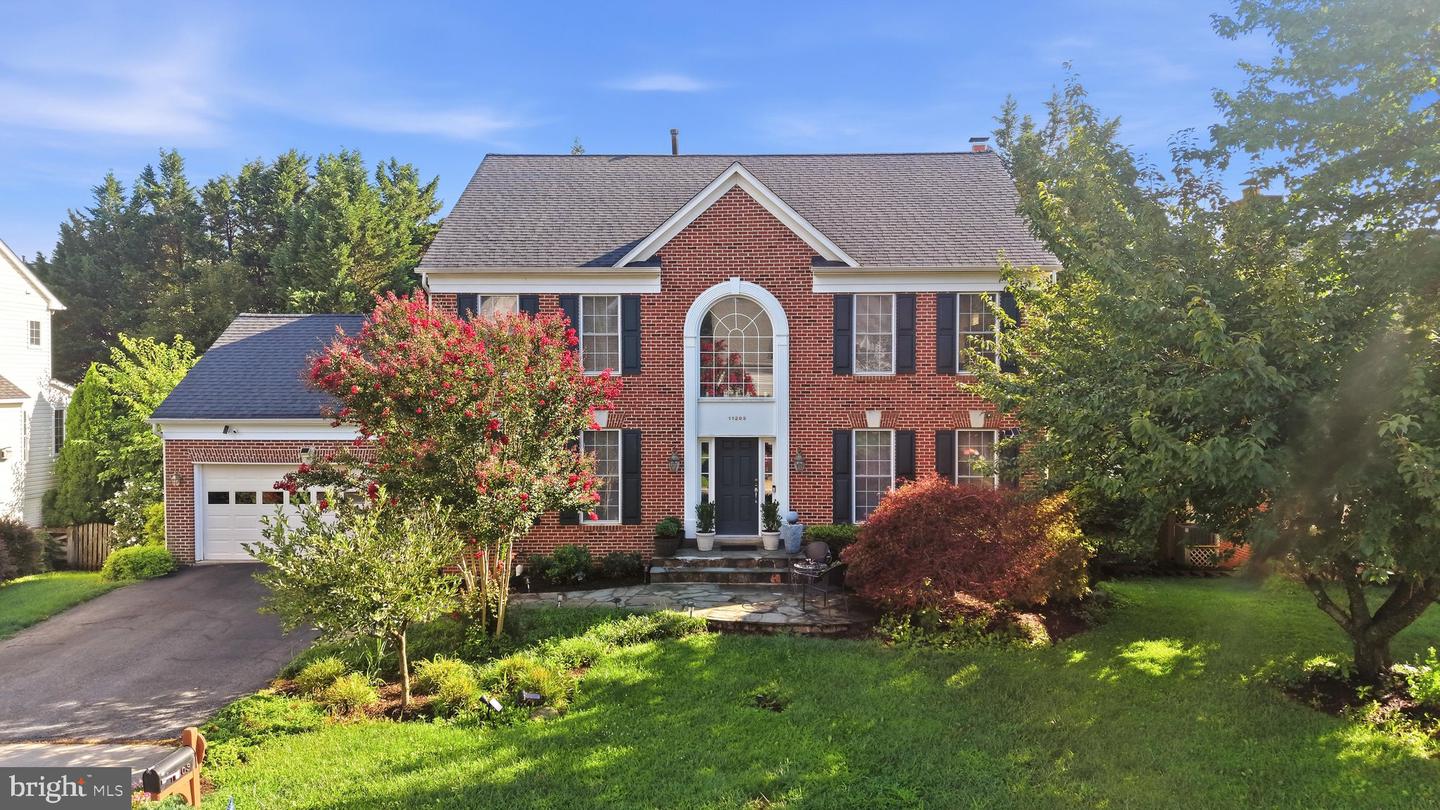 11203 Yardley Ct — photo