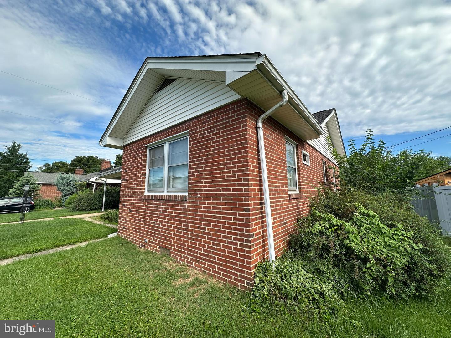 405 Delaware Road, Frederick, MD 21701 — photo 3