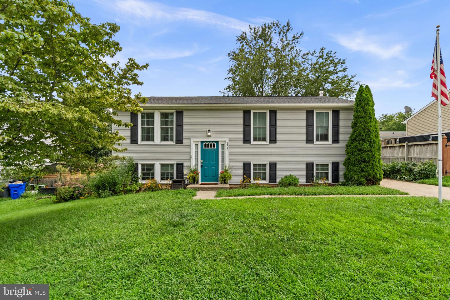 205 Sycamore Rd — photo