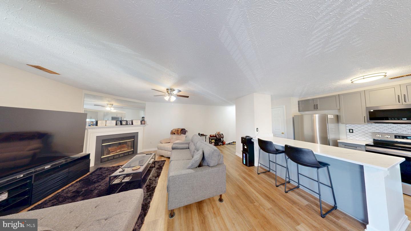 2106 Whitehall Rd #1B — photo