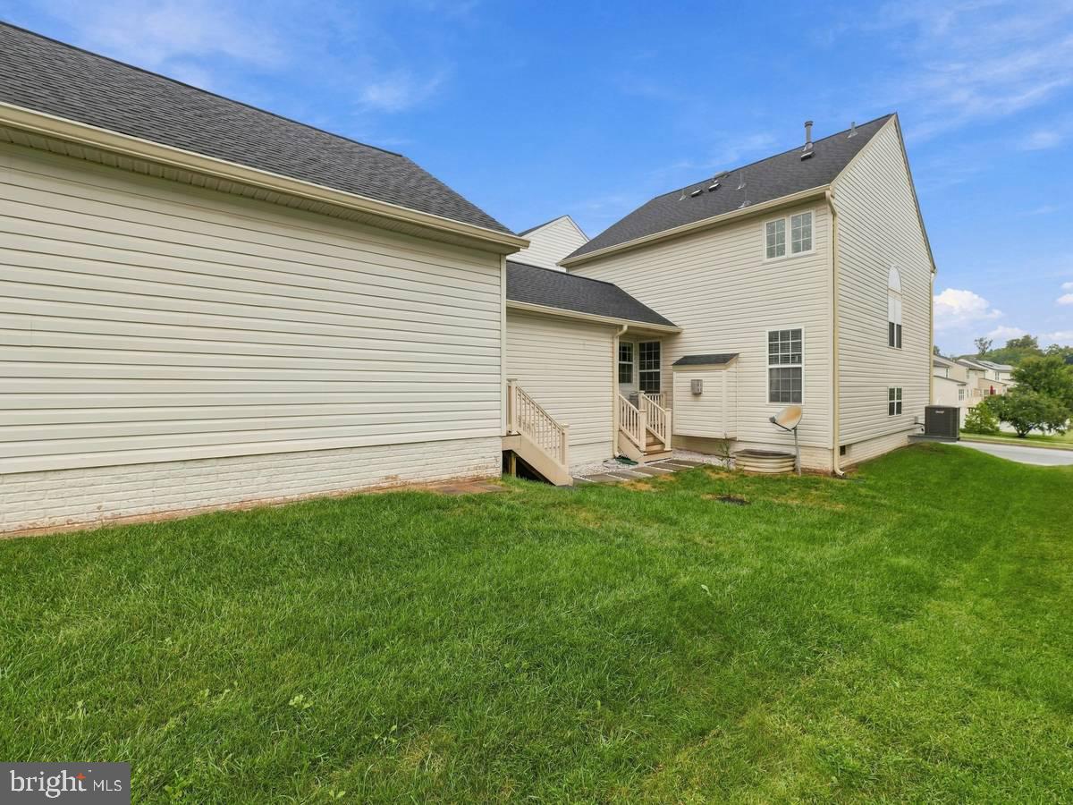 2124 Caisson Rd — photo