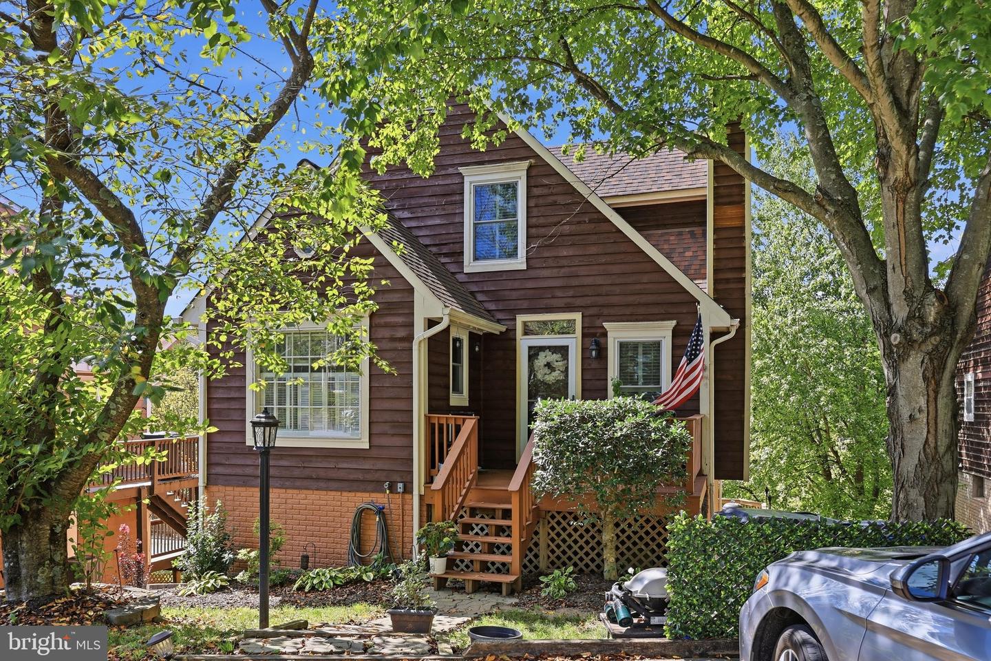 6582 Hemlock Point Rd — photo
