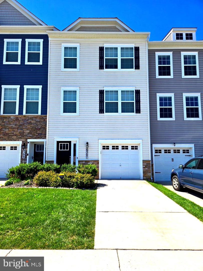 6507 Britannic Pl — photo