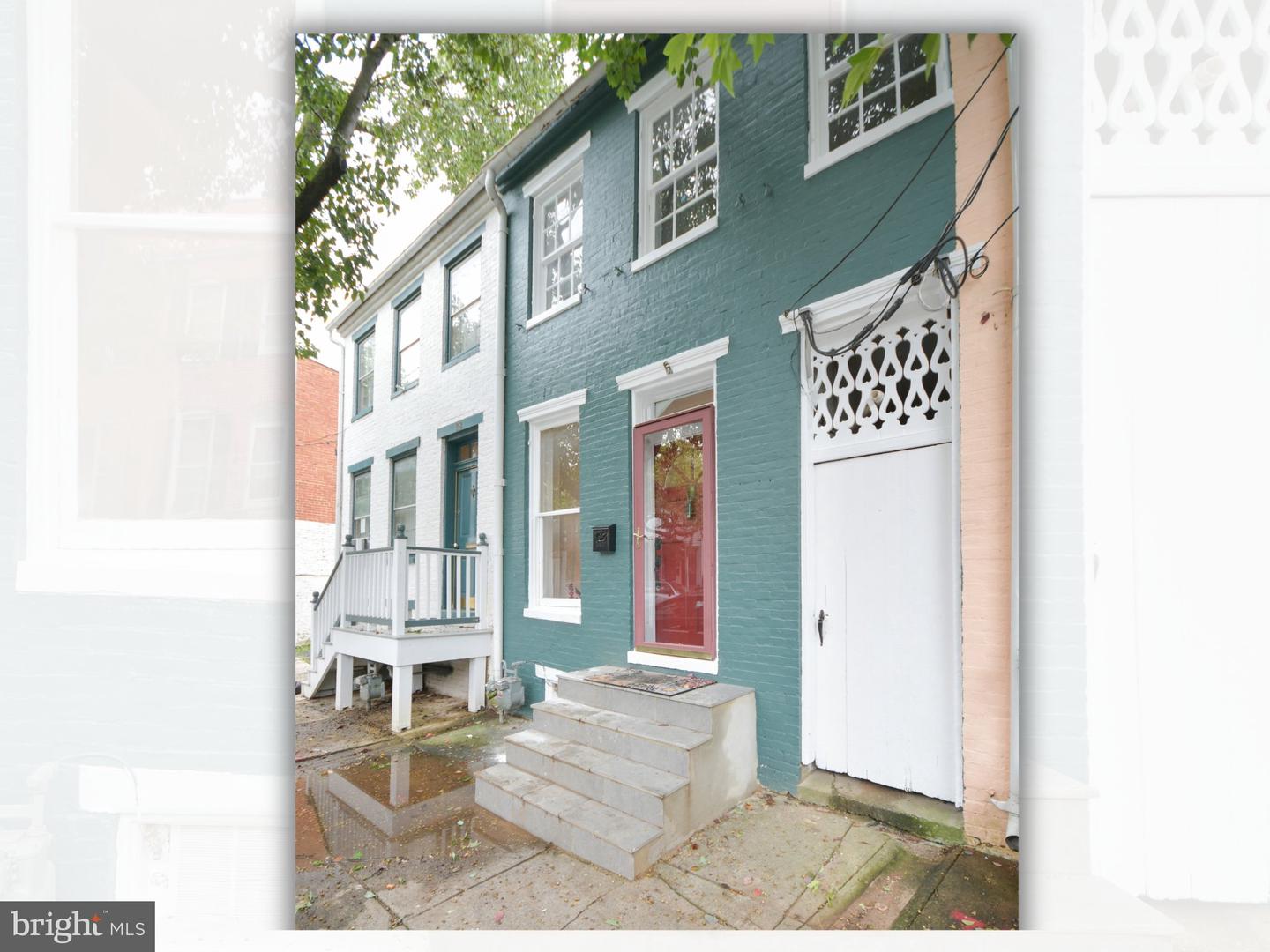 120 5th St W — photo
