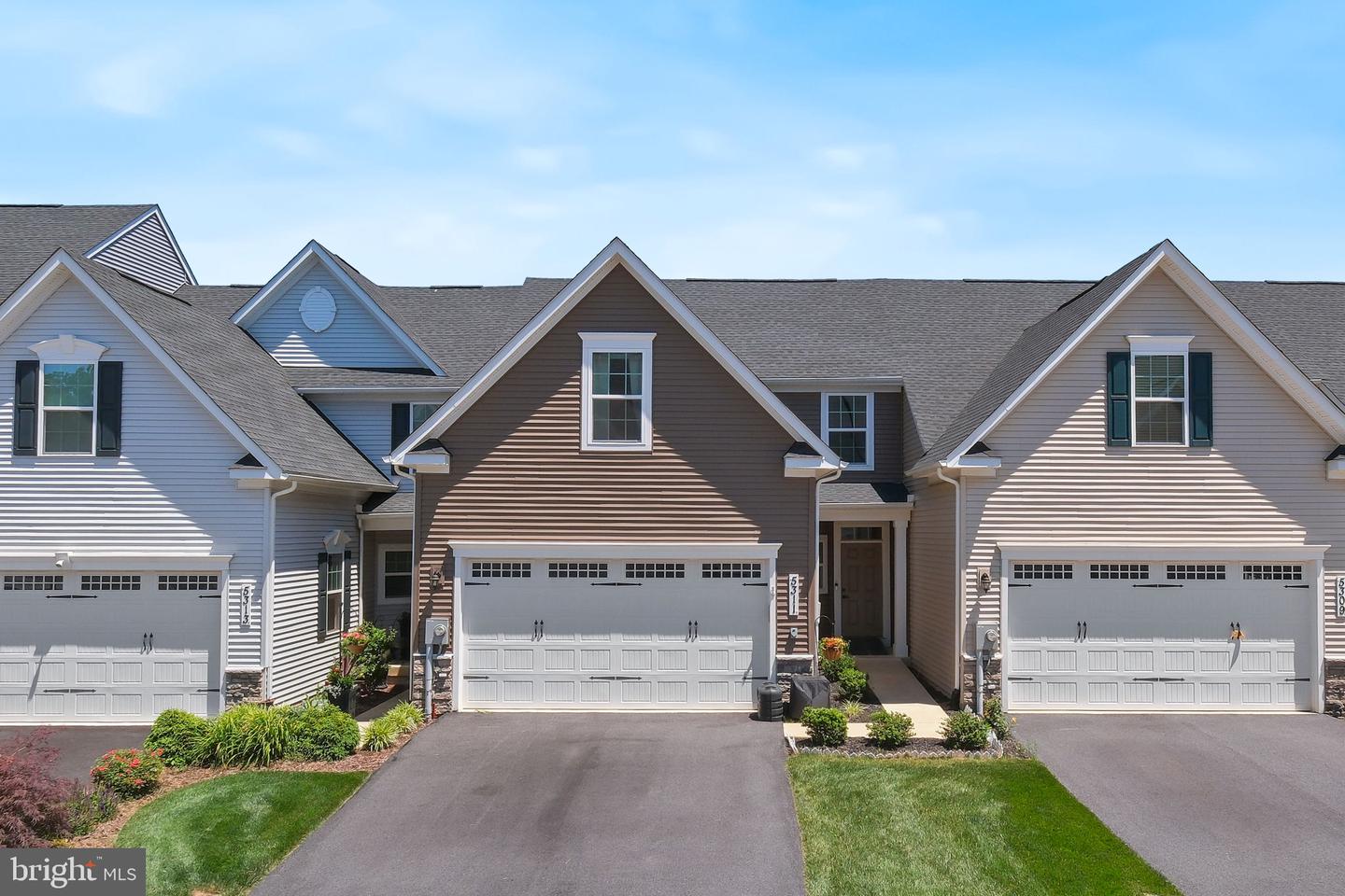 5311 Crape Myrtle Dr — photo