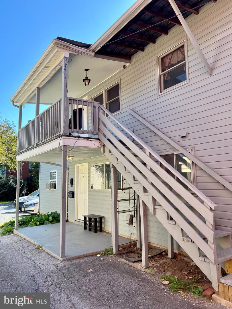 360 W Patrick St #3 — photo