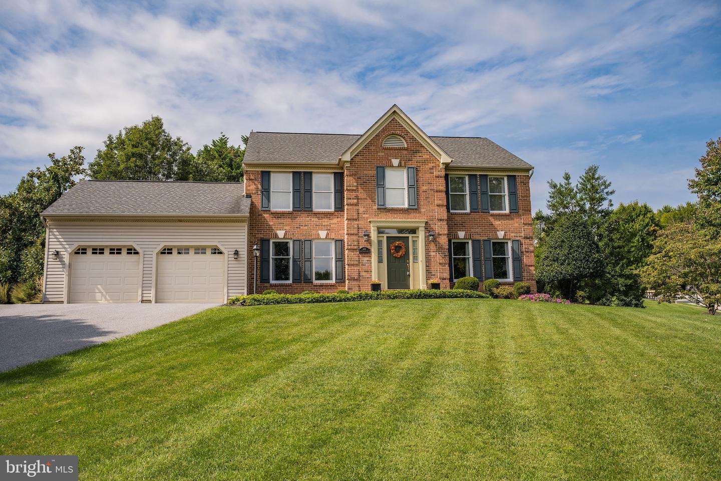 602 Deer Hollow Dr — photo