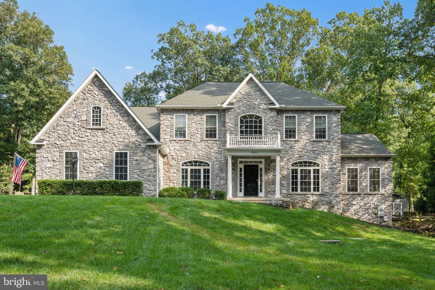 13903 Mitchell Ct — photo