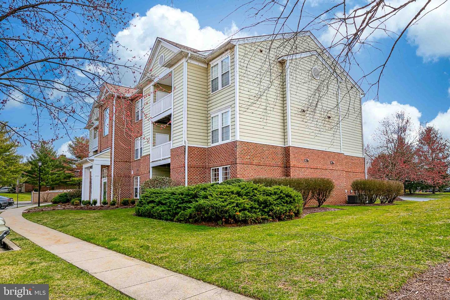 8202 Blue Heron Dr #3C — photo