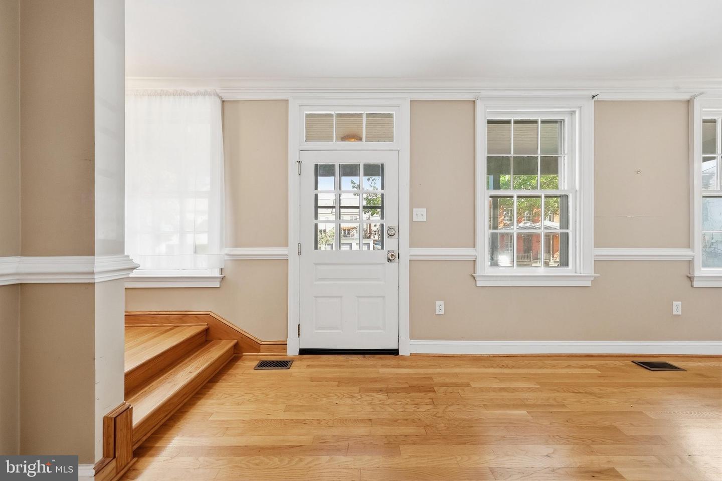 28 E 4th Street, Frederick, MD 21701 — photo 2