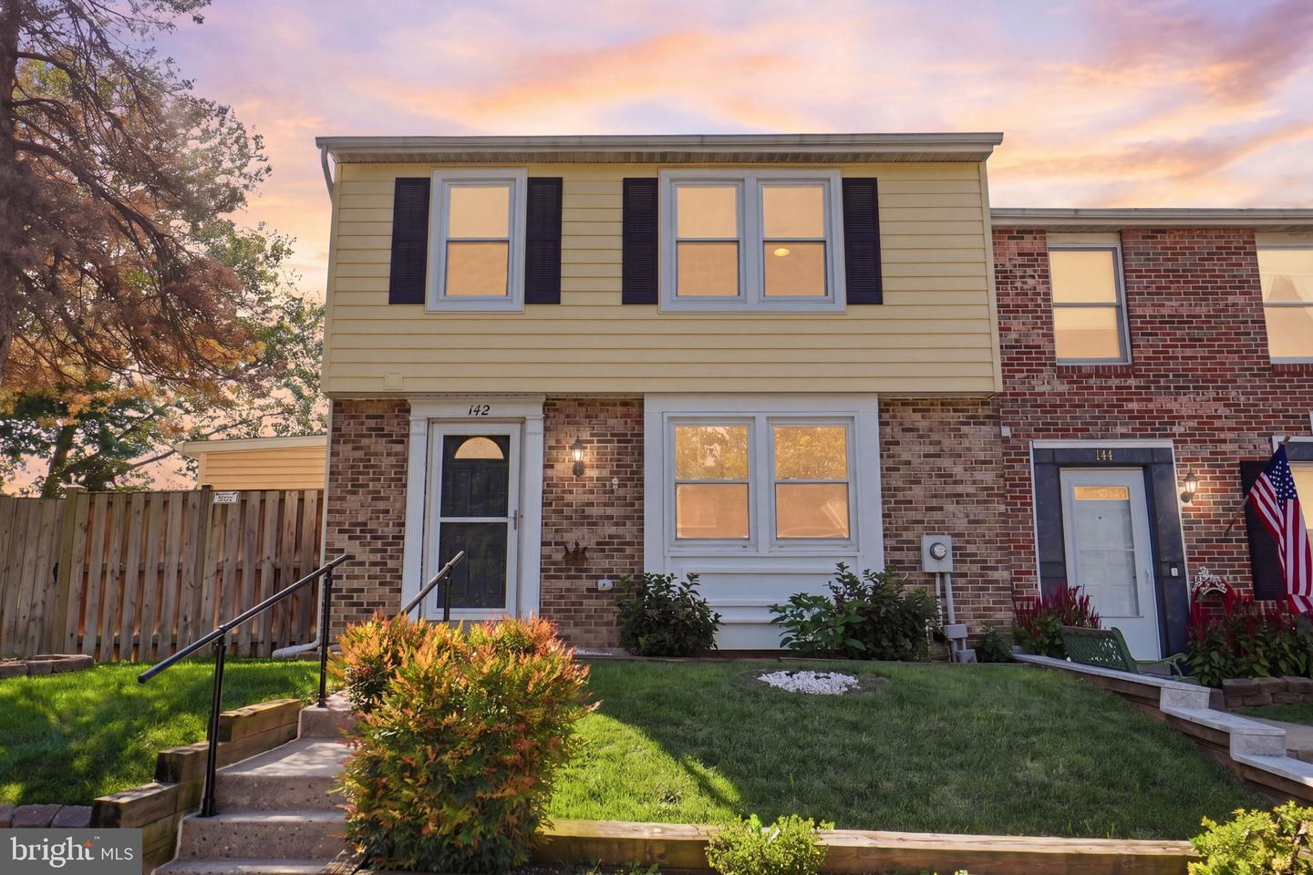 142 Fairfield Dr — photo