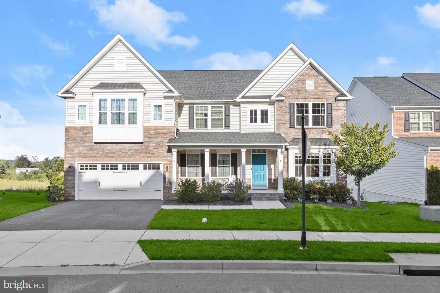 11106 Hazelnut Ln — photo