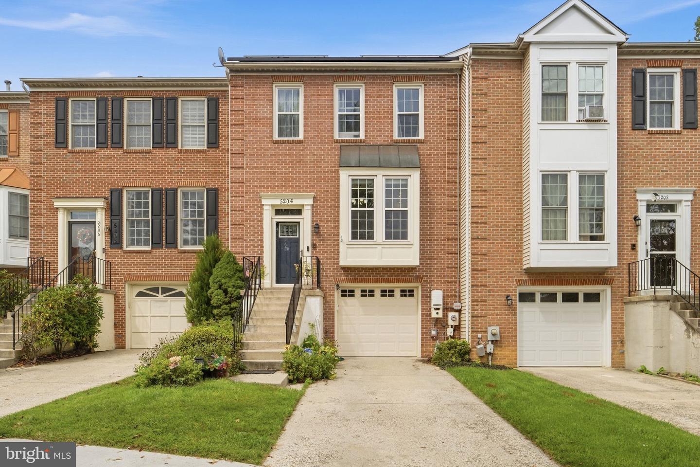 5204 Bamburg Ct — photo