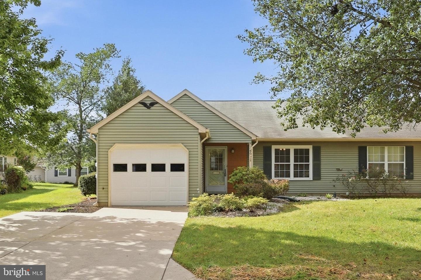 5746 Box Elder Ct — photo