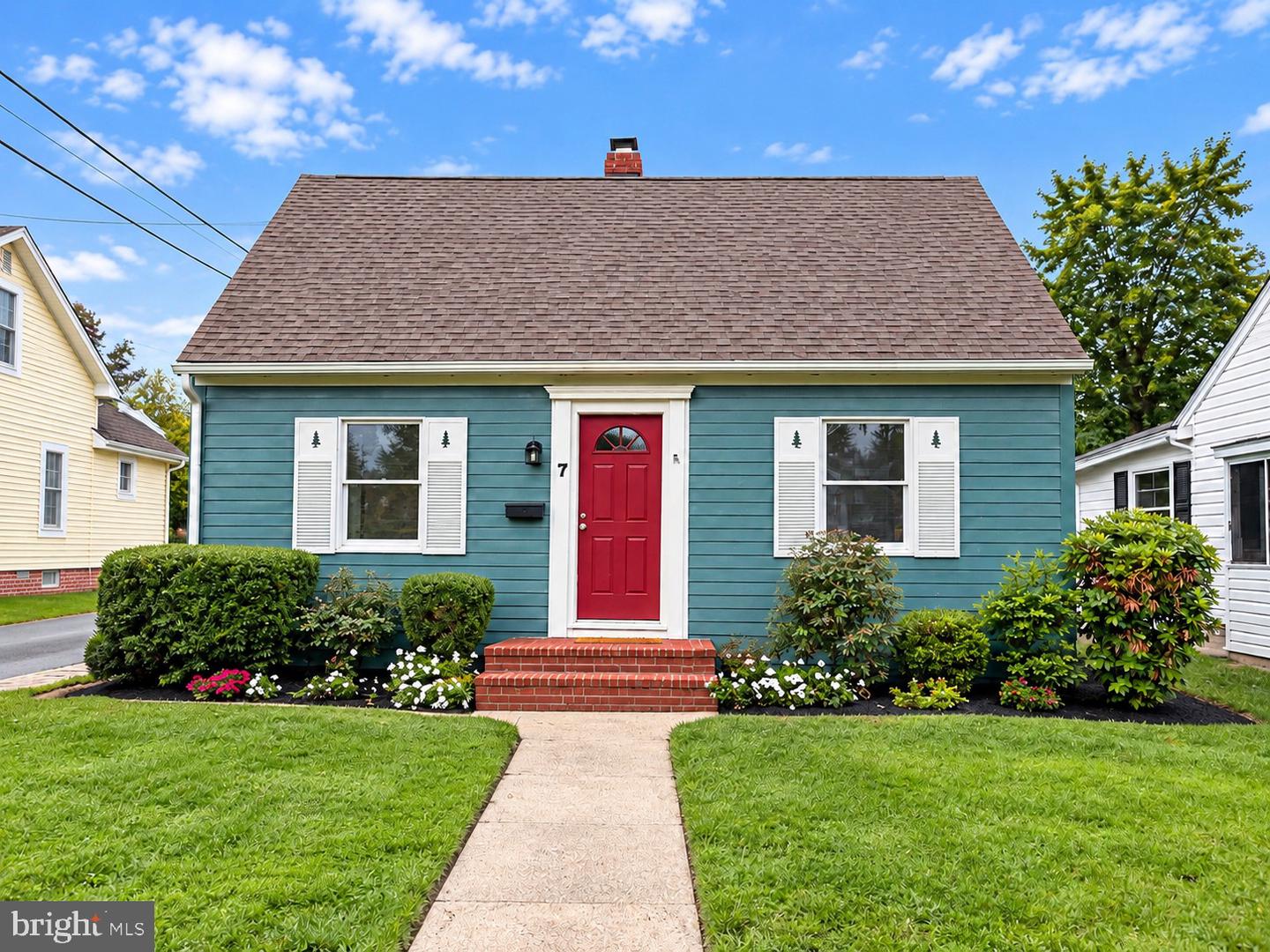 7 Frederick Ave — photo