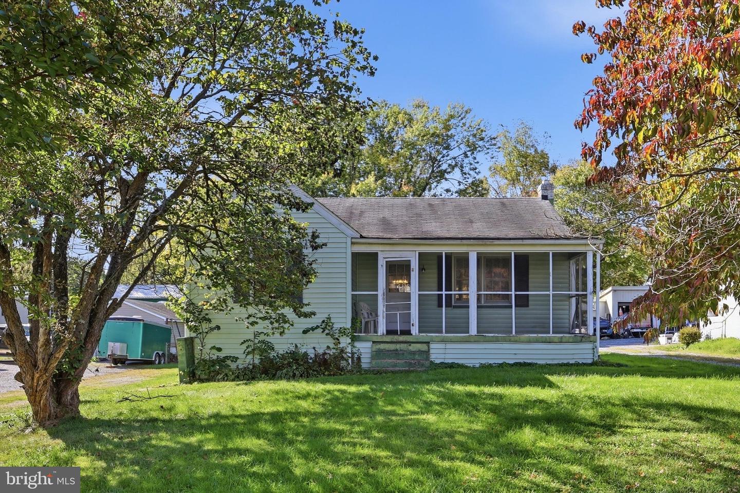 7906 Wormans Mill Rd — photo