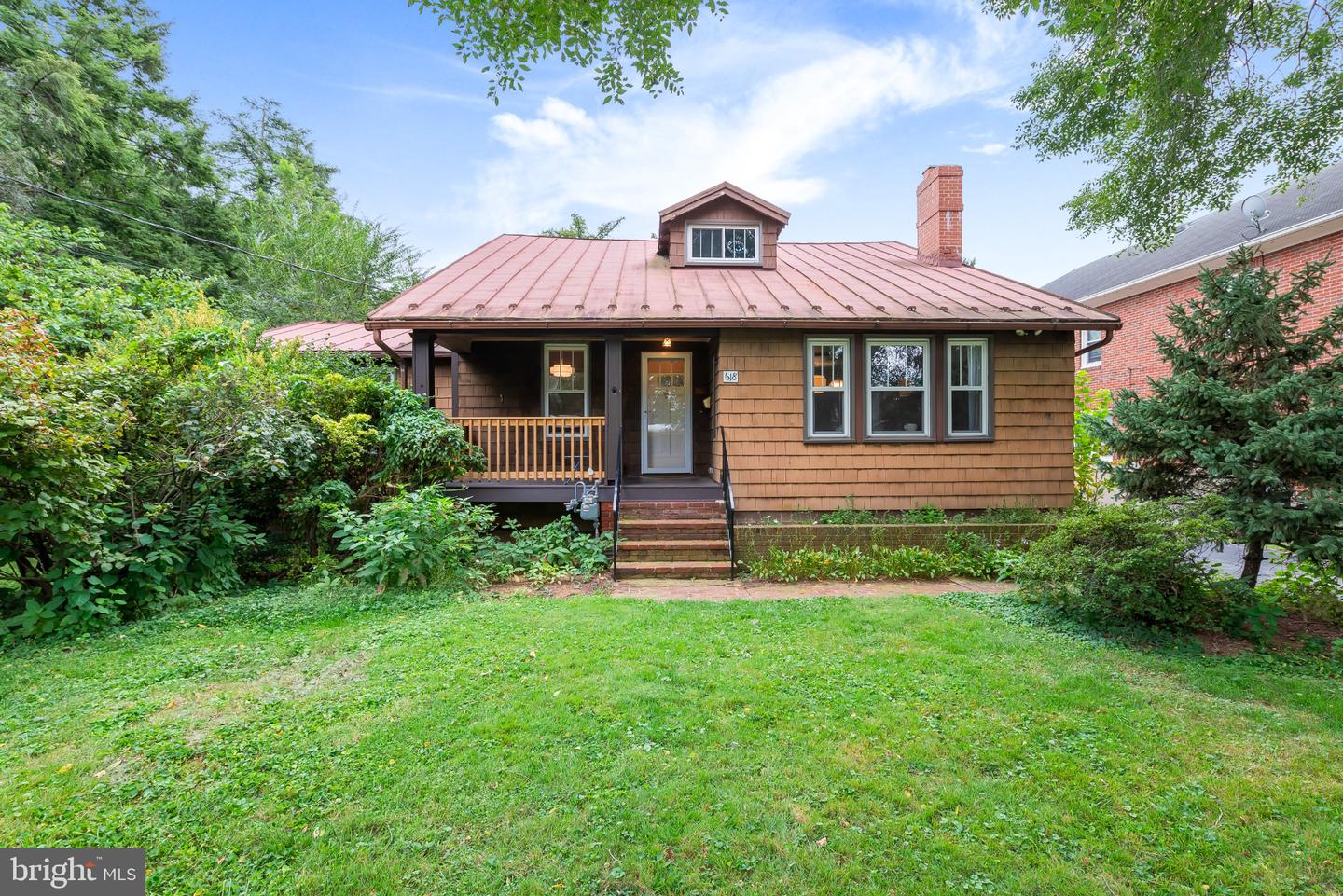 618 Wilson Pl — photo