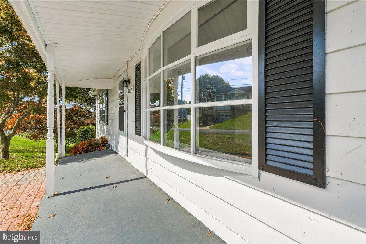 809 E D Street, Brunswick, MD 21716 — photo 3
