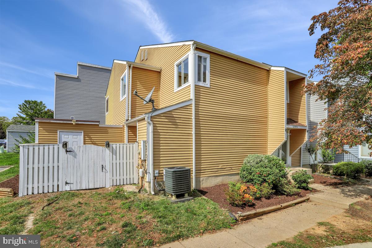 7299-D Coachlight Ct #D — photo