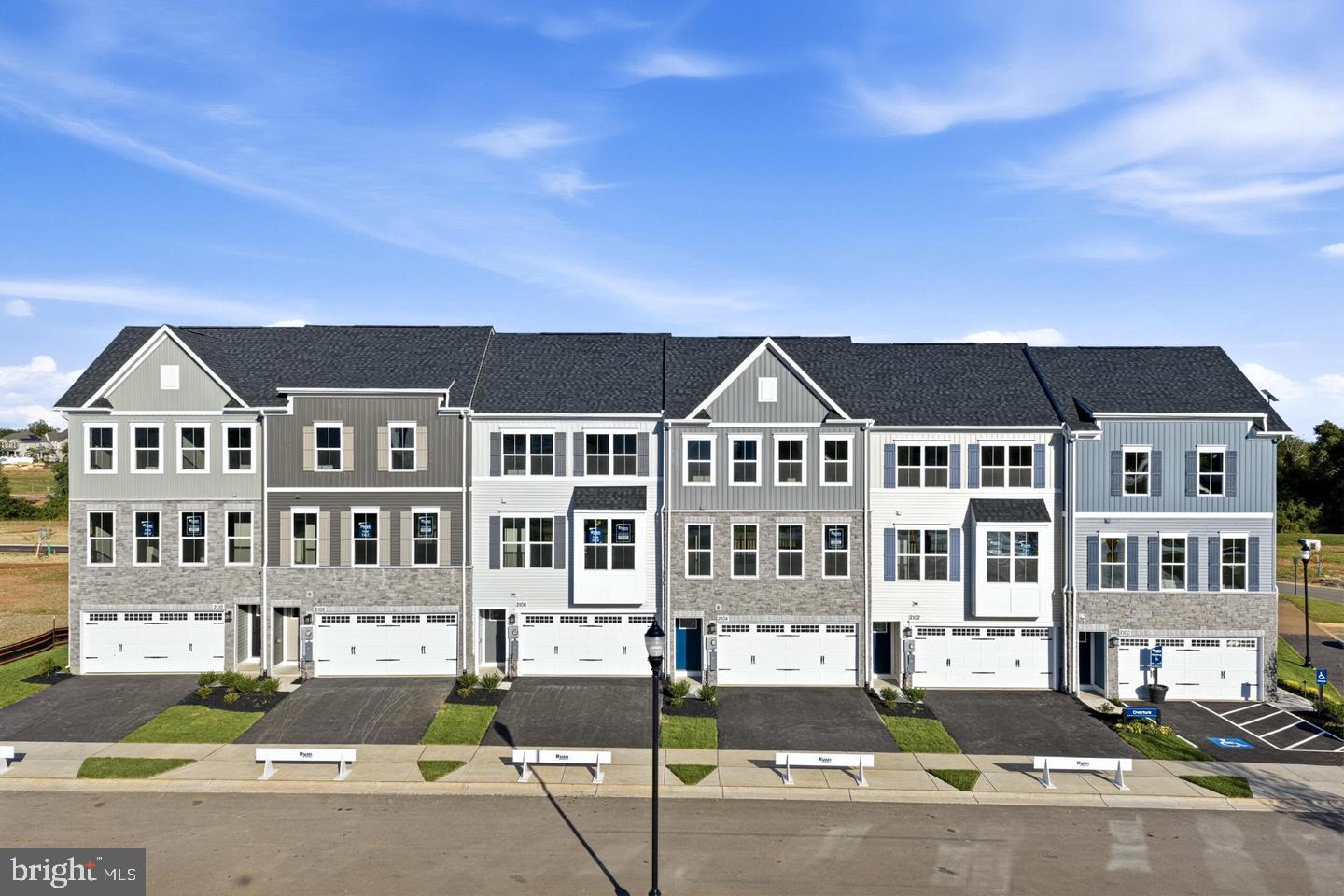 2110-O Sonoma Ct — photo
