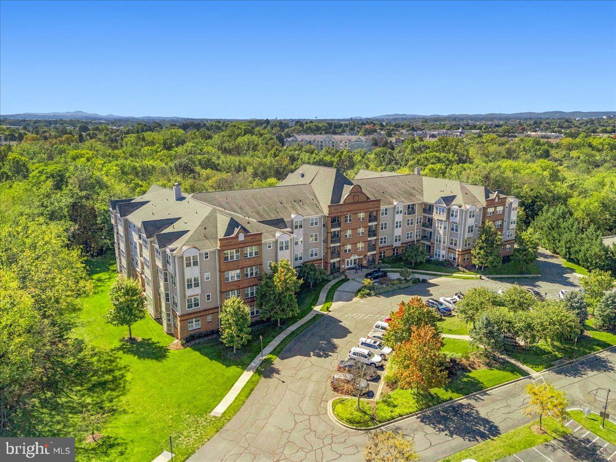 3030 Mill Island Pkwy #405 — photo