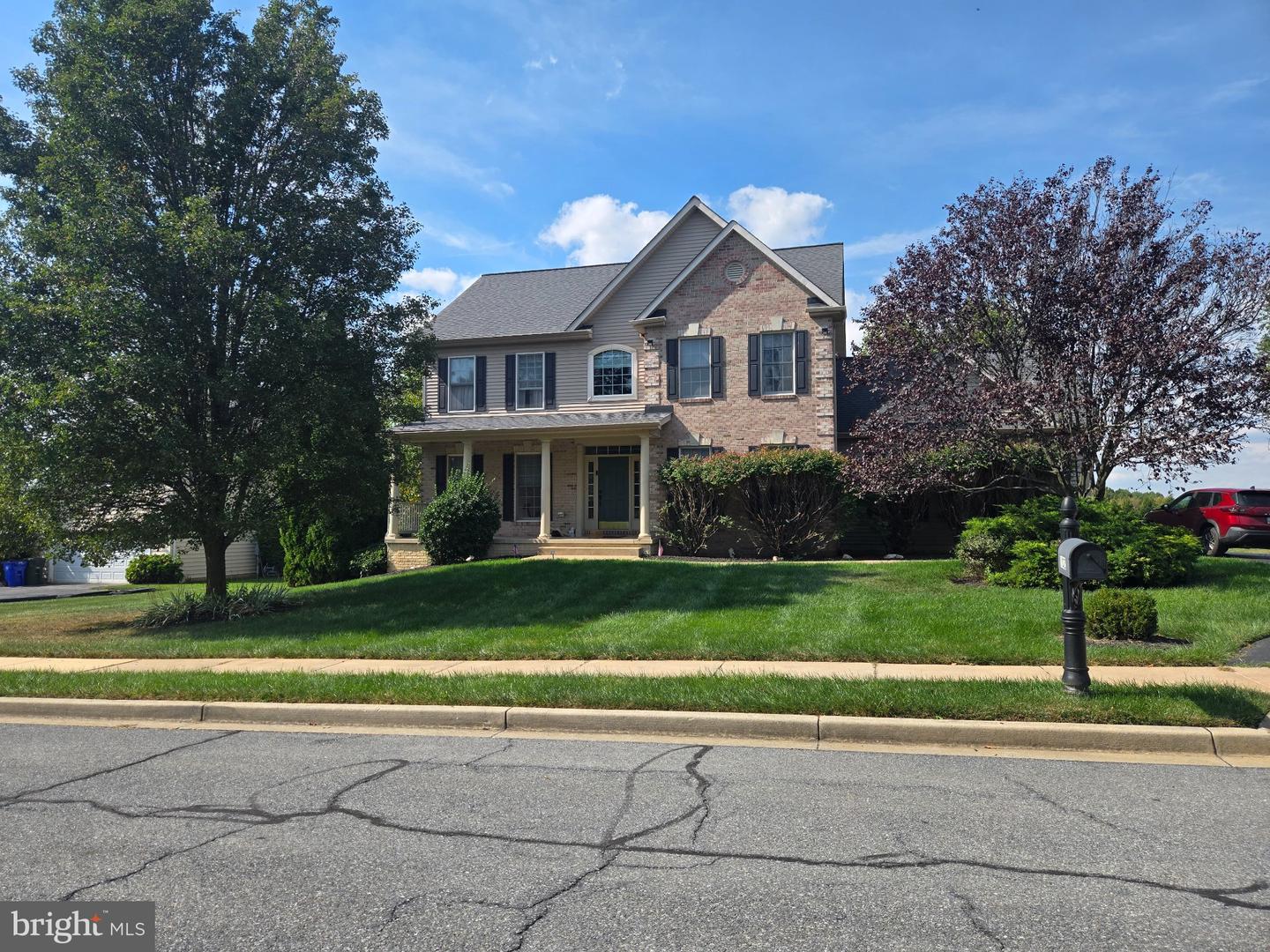 102 Ali Dr — photo